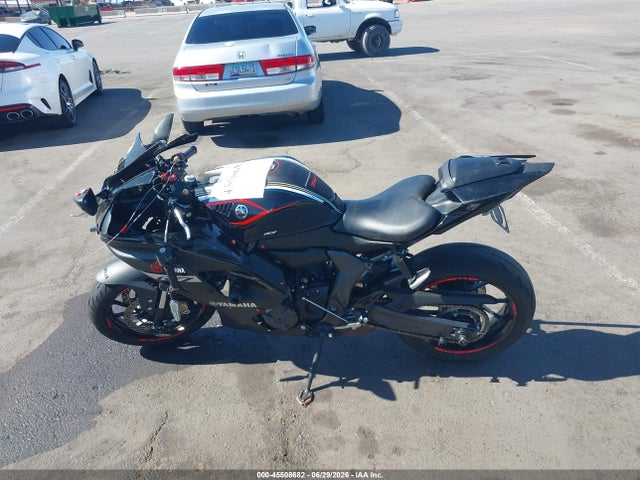 Yamaha Yzfr7 2024 JYARM38E9RA013359 Image 13