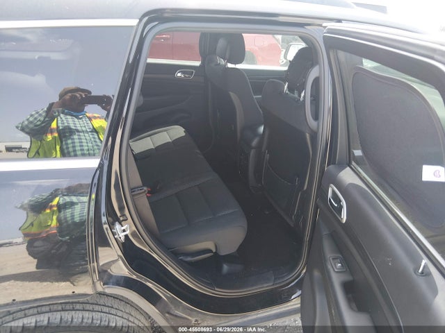 Продажа на аукционе авто 2019 Jeep Grand Cherokee Laredo E 4x2, vin: 1C4RJEAG6KC673261, номер лота: 45508693