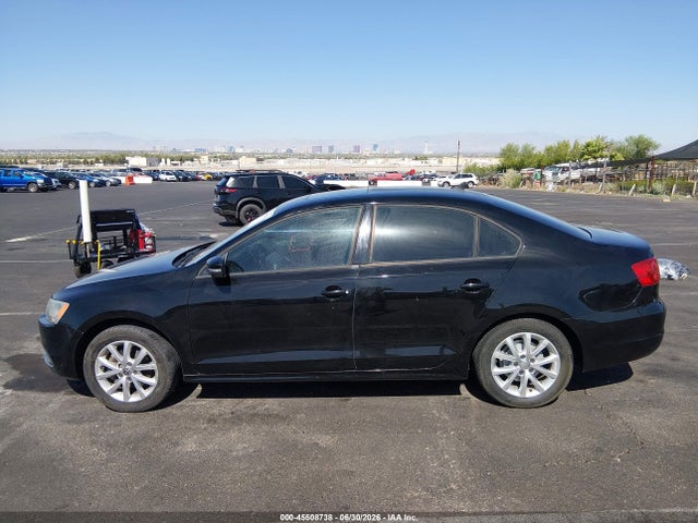 2011 Volkswagen Jetta 2.5l Se მანქანა იყიდება აუქციონზე, vin: 3VWDX7AJ1BM396739, აუქციონის ნომერი: 45508738