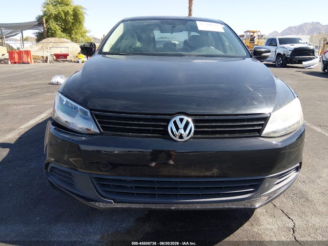 2011 Volkswagen Jetta 2.5l Se მანქანა იყიდება აუქციონზე, vin: 3VWDX7AJ1BM396739, აუქციონის ნომერი: 45508738