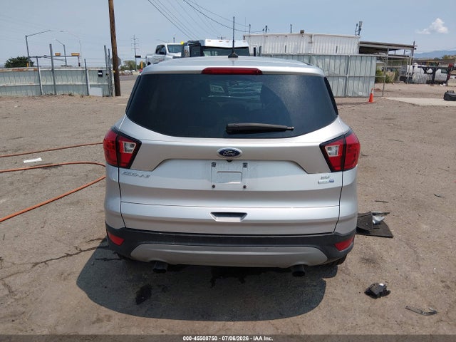 Ford ESCAPE SE 2019 1FMCU9GD1KUB60555 Image 16