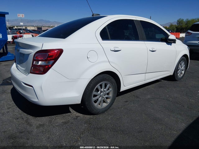 Chevrolet Sonic Lt Auto 2017 1G1JD5SB8H4112157 Image 4