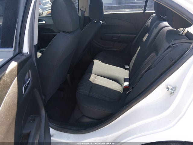 Chevrolet Sonic Lt Auto 2017 1G1JD5SB8H4112157 Image 8