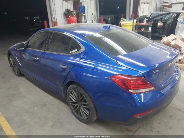 Genesis G70 2.0t Advanced 2019 KMTG34LA7KU022530 Image 3