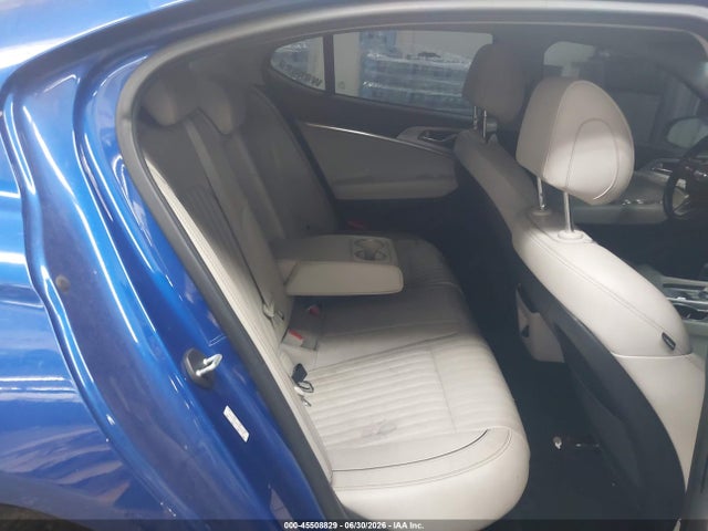 Genesis G70 2.0t Advanced 2019 KMTG34LA7KU022530 Image 8