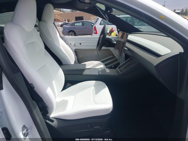 Продаж на аукціоні авто 2026 Tesla Model Y All-wheel Drive/long Range Launch Series/premium All-wheel Drive, vin: 7SAYGDEEXTF632023, номер лоту: 45508855
