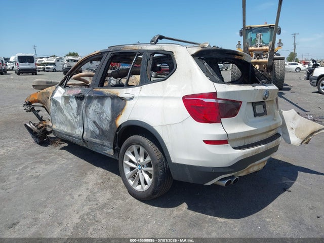 BMW X3 Xdrive28i 2015 5UXWX9C55F0D53717 Image 3