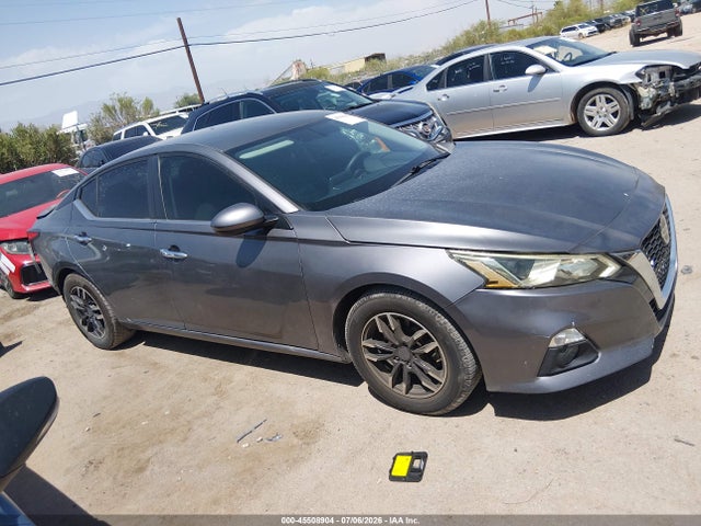 1N4BL4BV5LC213650 Nissan Altima S Fwd