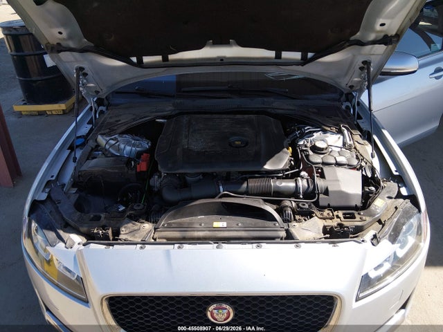 Jaguar Xf 20d Prestige 2017 SAJBE4BN1HCY48801 Image 10
