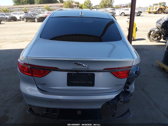 Jaguar Xf 20d Prestige 2017 SAJBE4BN1HCY48801 Image 16