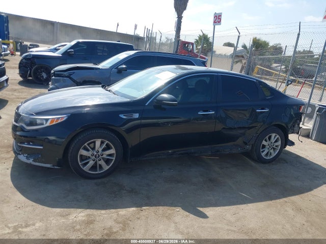 Auction sale of the 2018 Kia Optima Lx, vin: 5XXGT4L36JG217653, lot number: 45508927