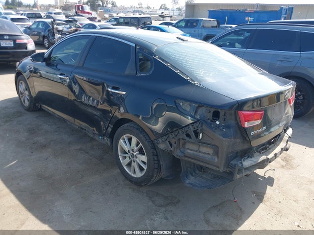 KIA Optima Lx 2018 5XXGT4L36JG217653 Image 3