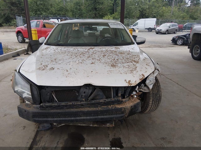 2013 Volkswagen Passat 2.5l Se მანქანა იყიდება აუქციონზე, vin: 1VWBP7A36DC071310, აუქციონის ნომერი: 45508978