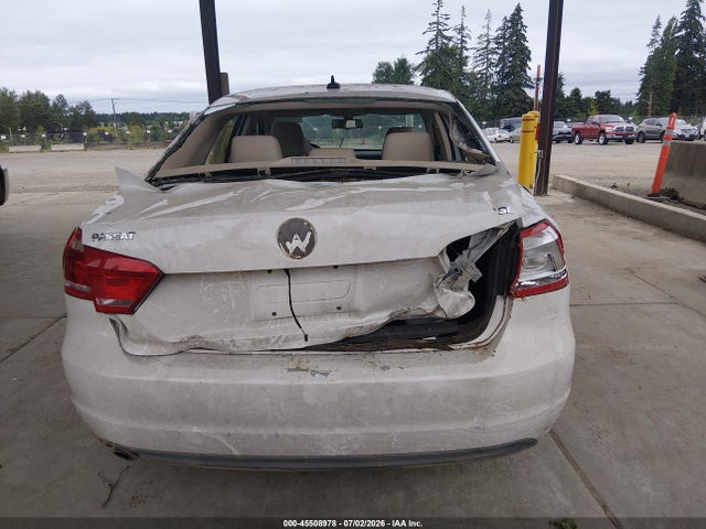 2013 Volkswagen Passat 2.5l Se მანქანა იყიდება აუქციონზე, vin: 1VWBP7A36DC071310, აუქციონის ნომერი: 45508978