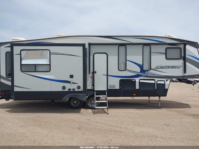 Продаж на аукціоні авто 2018 Forest River Cherokee 30' 5th Wheel, vin: 5ZT3CKVB7J2701987, номер лоту: 45508981