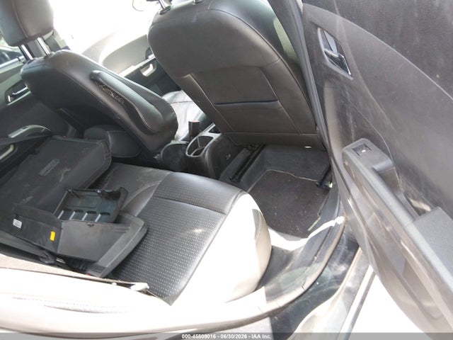 45509016 :رقم المزاد ، 1G1JE6SB3F4199496 vin ، 2015 Chevrolet Sonic Ltz Auto مزاد بيع