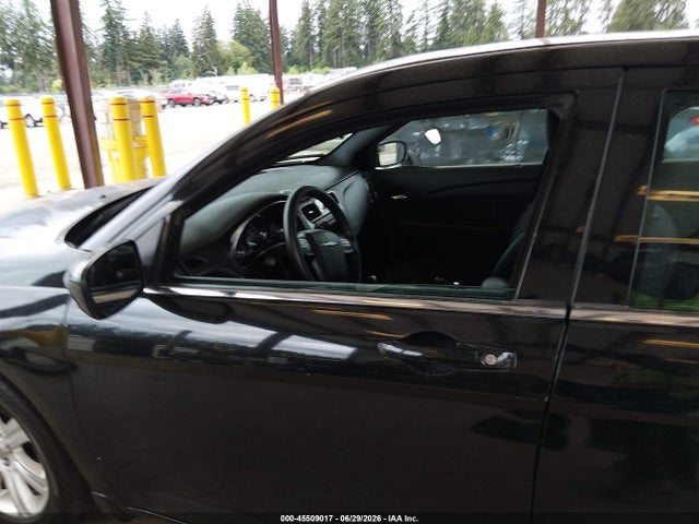 45509017 :رقم المزاد ، 1C3CCBAB4DN764348 vin ، 2013 Chrysler 200 Lx مزاد بيع