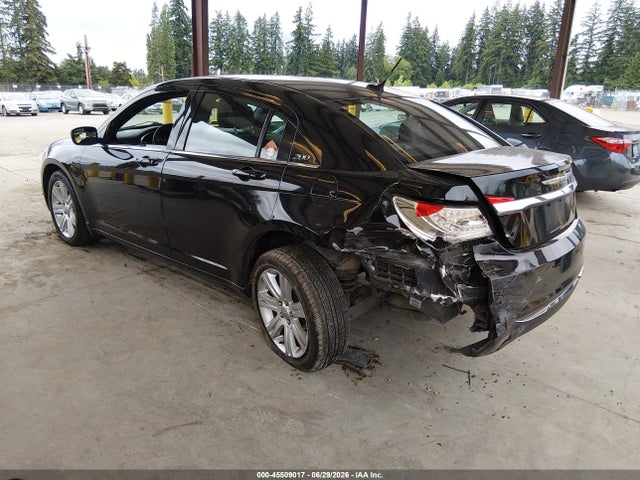 45509017 :رقم المزاد ، 1C3CCBAB4DN764348 vin ، 2013 Chrysler 200 Lx مزاد بيع