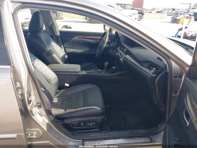 Aukcja sprzedaży 2015 Lexus Es 350, vin: JTHBK1GGXF2167571, numer aukcji: 45509029
