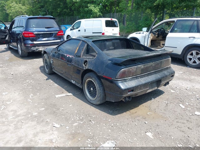1988 Pontiac Fiero Gt მანქანა იყიდება აუქციონზე, vin: 1G2PG1195JP221975, აუქციონის ნომერი: 45509055