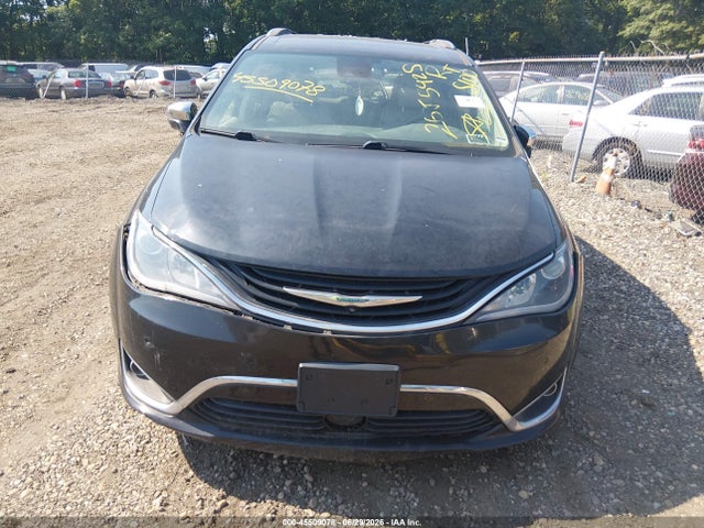 Продаж на аукціоні авто 2018 Chrysler Pacifica Hybrid Limited, vin: 2C4RC1N79JR105122, номер лоту: 45509078