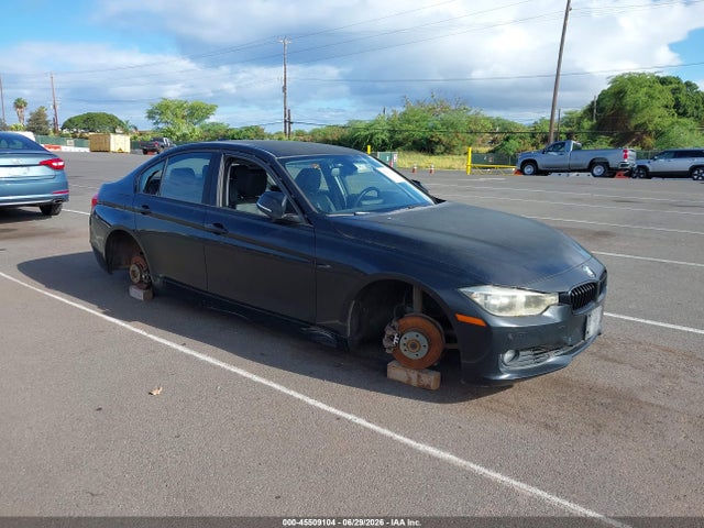 BMW 328I 2014 WBA3A5C53EP602885 Image 1