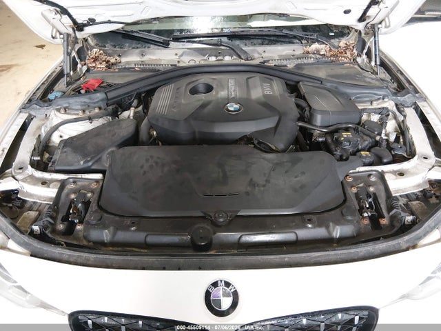 2017 Bmw 330i Xdrive მანქანა იყიდება აუქციონზე, vin: WBA8D9G35HNU61721, აუქციონის ნომერი: 45509114