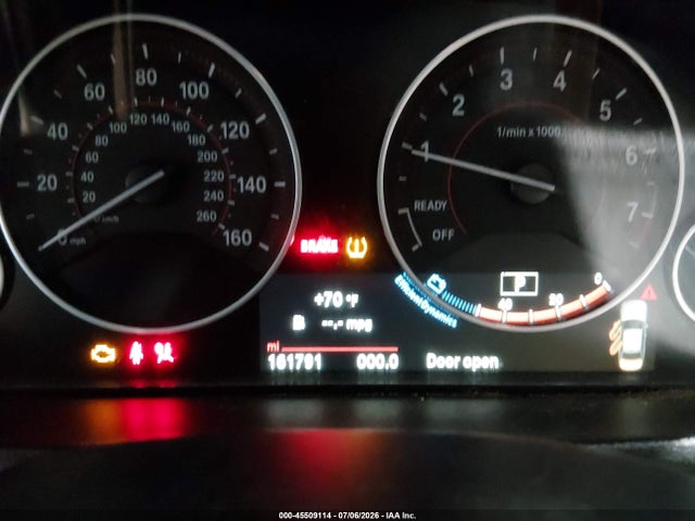 2017 Bmw 330i Xdrive მანქანა იყიდება აუქციონზე, vin: WBA8D9G35HNU61721, აუქციონის ნომერი: 45509114