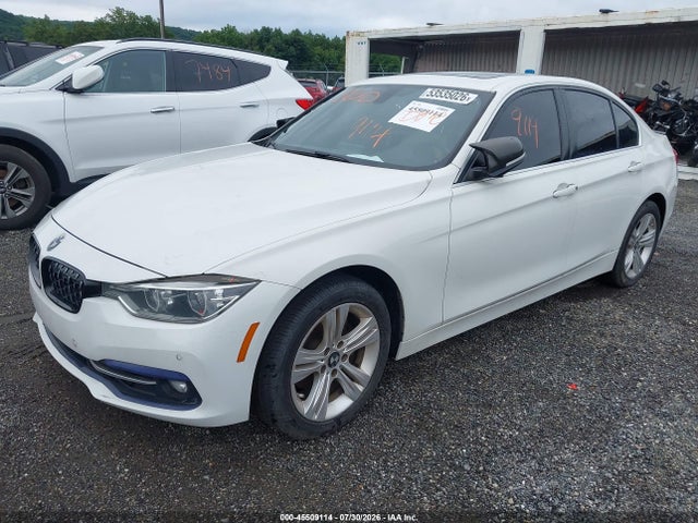 2017 Bmw 330i Xdrive მანქანა იყიდება აუქციონზე, vin: WBA8D9G35HNU61721, აუქციონის ნომერი: 45509114