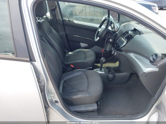 Chevrolet Spark 1lt Auto 2014 KL8CD6S92EC552940 Image 5