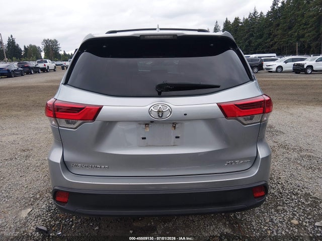 Toyota Highlander Xle 2018 5TDJZRFH6JS524506 Image 17