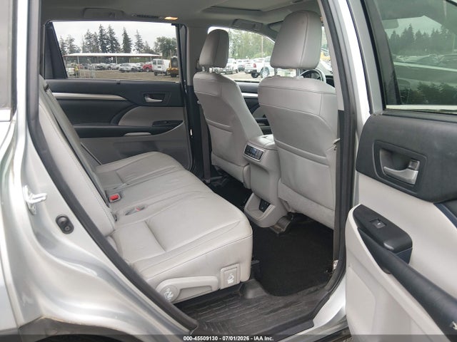 Toyota Highlander Xle 2018 5TDJZRFH6JS524506 Image 19