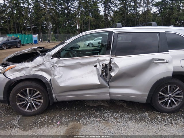 Toyota Highlander Xle 2018 5TDJZRFH6JS524506 Image 6