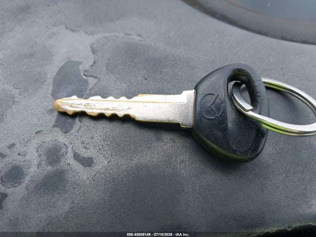 2003 Mazda Mazda6 S მანქანა იყიდება აუქციონზე, vin: 1YVFP80DX35M54832, აუქციონის ნომერი: 45509149