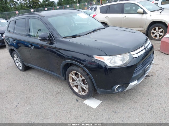 Mitsubishi Outlander Se 2015 JA4AD3A31FZ006620 main image