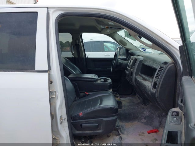 Продаж на аукціоні авто 2021 Ram 1500 Classic Tradesman  4x4 5'7 Box, vin: 3C6RR7KG9MG664693, номер лоту: 45509235