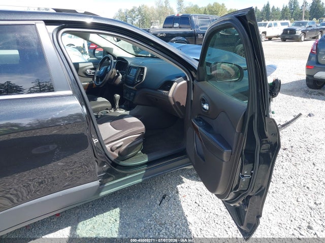 45509271 :رقم المزاد ، 1C4PJMCS9EW273409 vin ، 2014 Jeep Cherokee Latitude مزاد بيع
