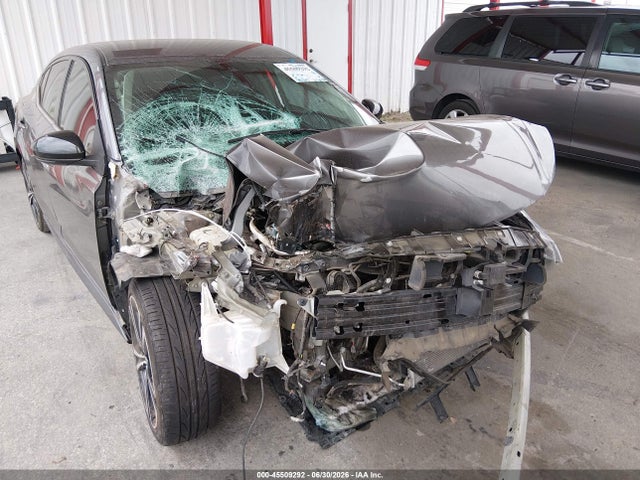 3N1AB8DV4MY250648 Nissan Sentra Sr Xtronic Cvt