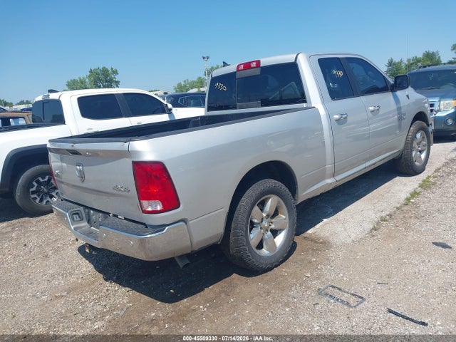 1C6RR7GG7JS310524 RAM 1500 Big Horn 4x4 6&#039;4 Box