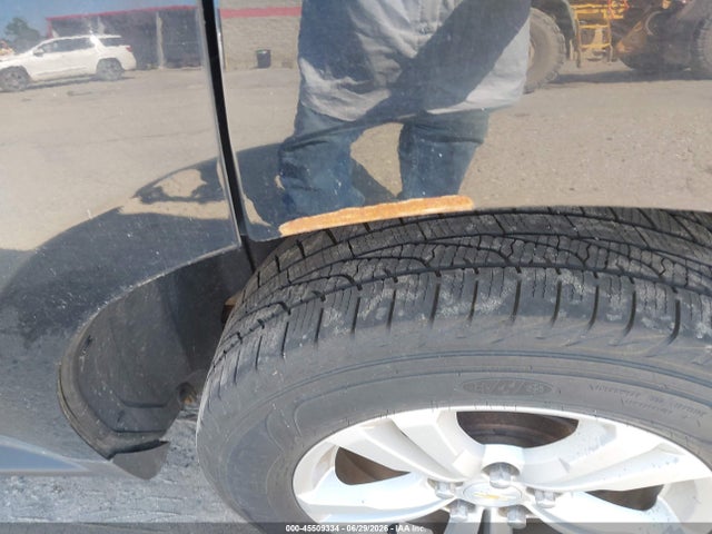 2GNFLEEK2F6186589 Chevrolet EQUINOX LS