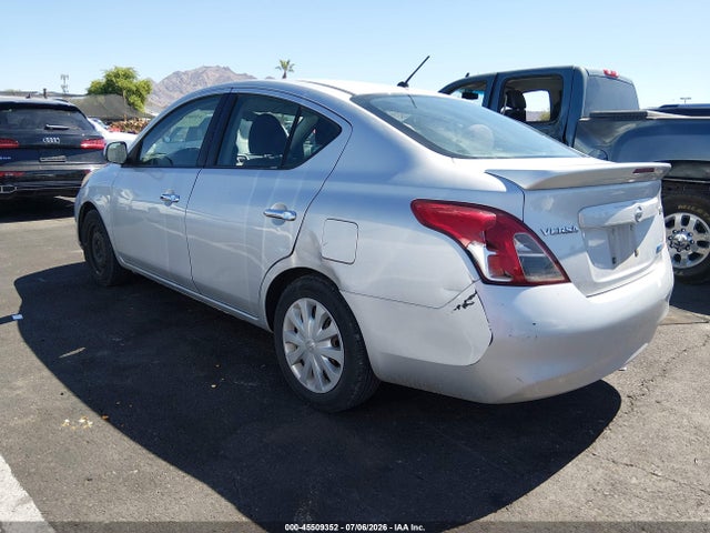2013 Nissan Versa 1.6 Sv მანქანა იყიდება აუქციონზე, vin: 3N1CN7AP1DL866823, აუქციონის ნომერი: 45509352