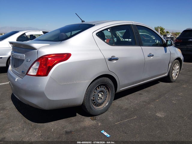 2013 Nissan Versa 1.6 Sv მანქანა იყიდება აუქციონზე, vin: 3N1CN7AP1DL866823, აუქციონის ნომერი: 45509352