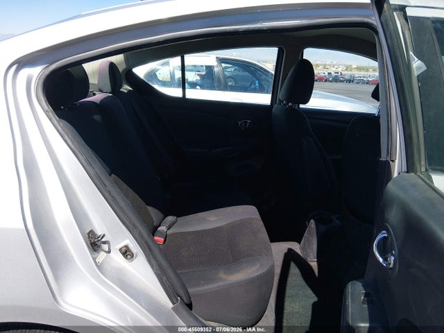 2013 Nissan Versa 1.6 Sv მანქანა იყიდება აუქციონზე, vin: 3N1CN7AP1DL866823, აუქციონის ნომერი: 45509352