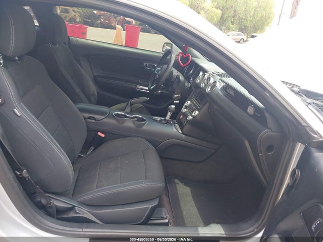 Ford Mustang V6 2015 1FA6P8AM0F5418386 Image 5