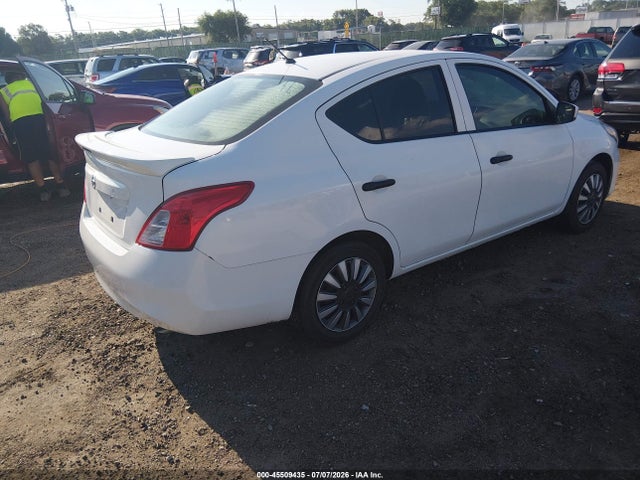 Nissan Versa 1.6 S+ 2018 3N1CN7AP3JL875034 Image 4