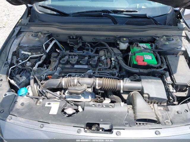 1HGCV1F9XJA138071 Honda Accord Touring