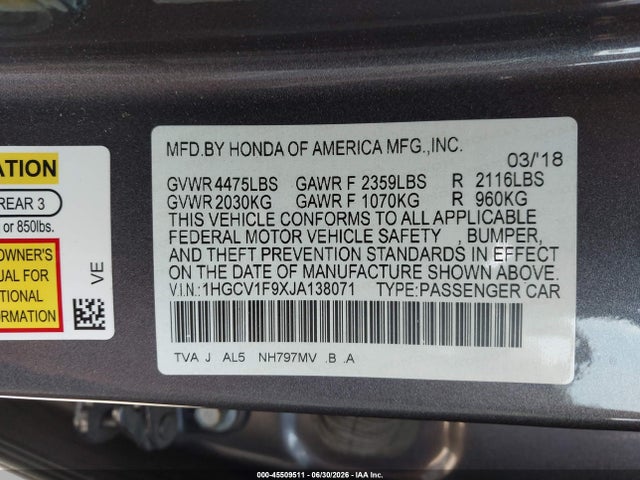 1HGCV1F9XJA138071 Honda Accord Touring