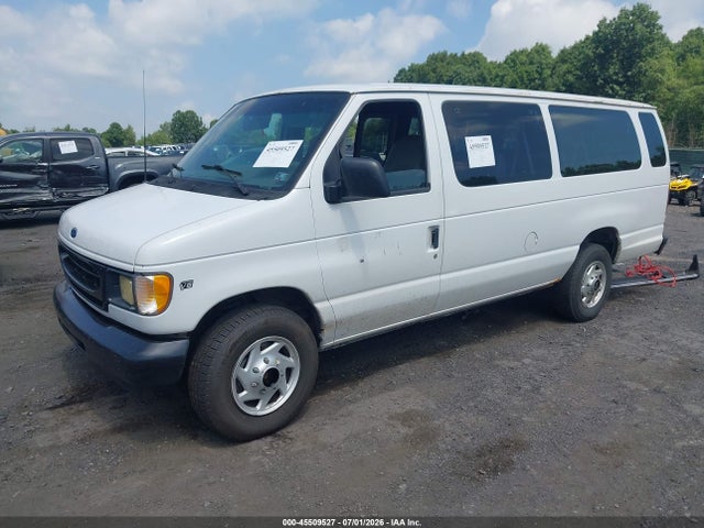 45509527 :رقم المزاد ، 1FBSS31L92HA46139 vin ، 2002 Ford E-350 Super Duty Xl/xlt مزاد بيع