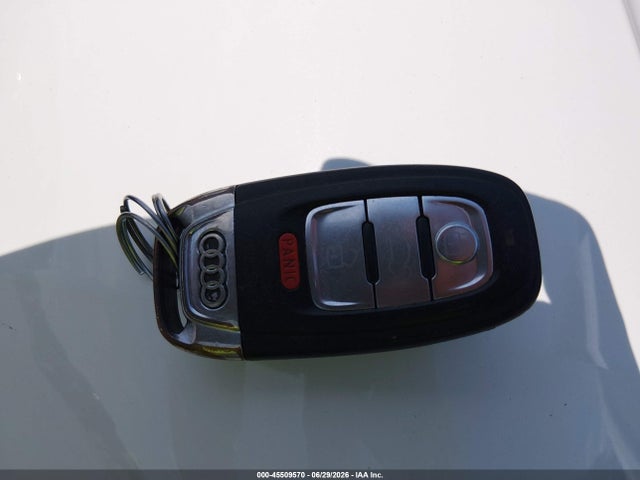 45509570 :رقم المزاد ، WAUFFAFL9EN026104 vin ، 2014 Audi A4 2.0t Premium مزاد بيع
