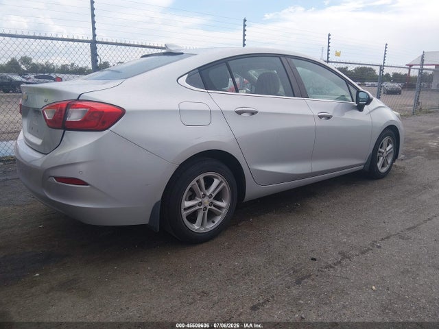 Chevrolet Cruze Lt Auto 2018 1G1BE5SM2J7121685 Image 4